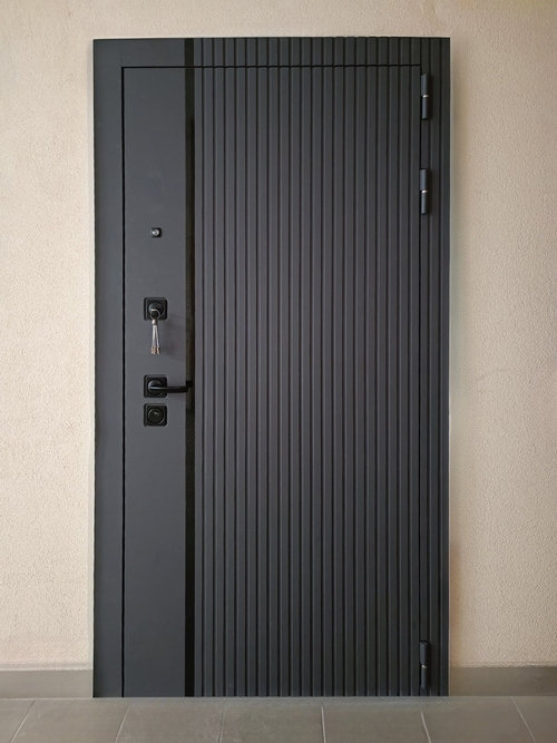 Стальная дверь бизнес-класса